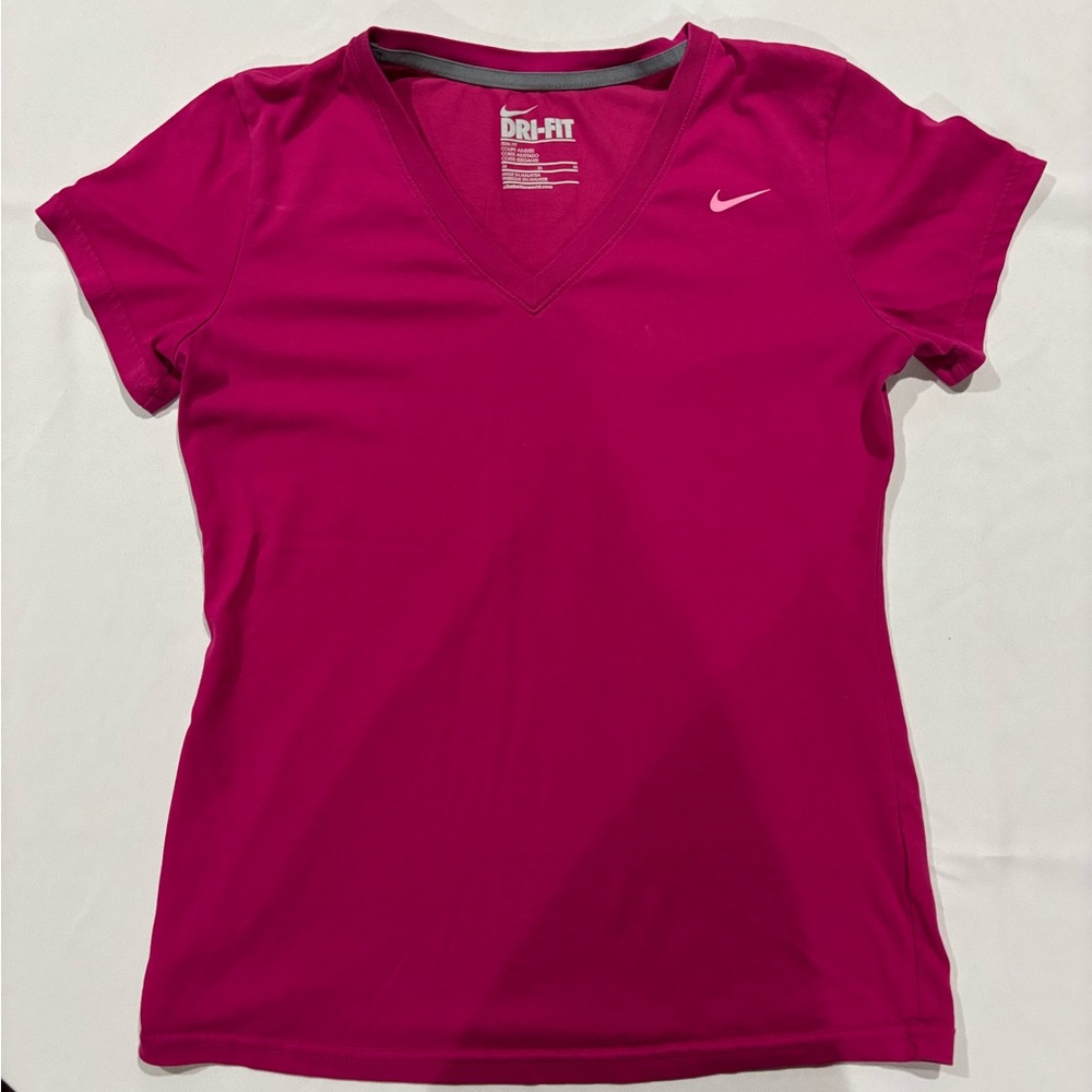 Nike Women's V-Neck Magenta Tee